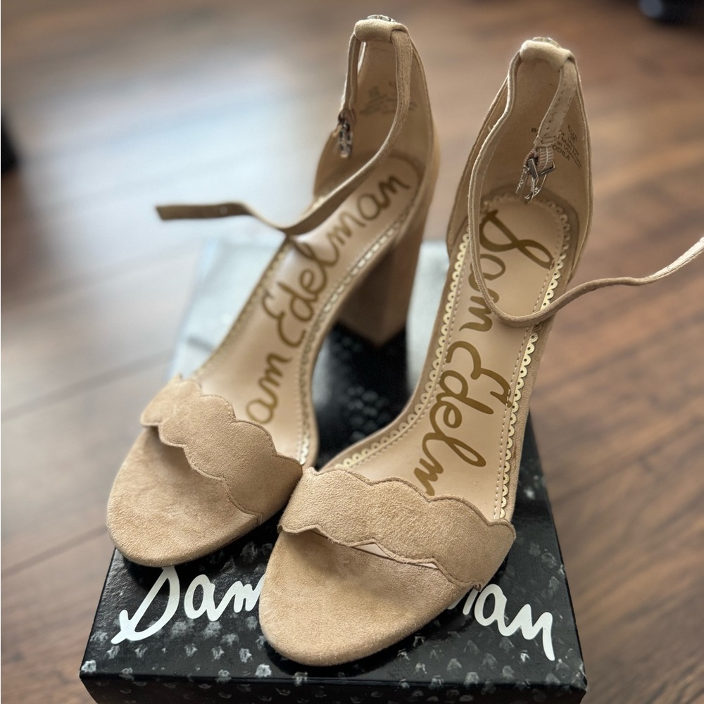 Sam Edelman Suede Heels, Size 6